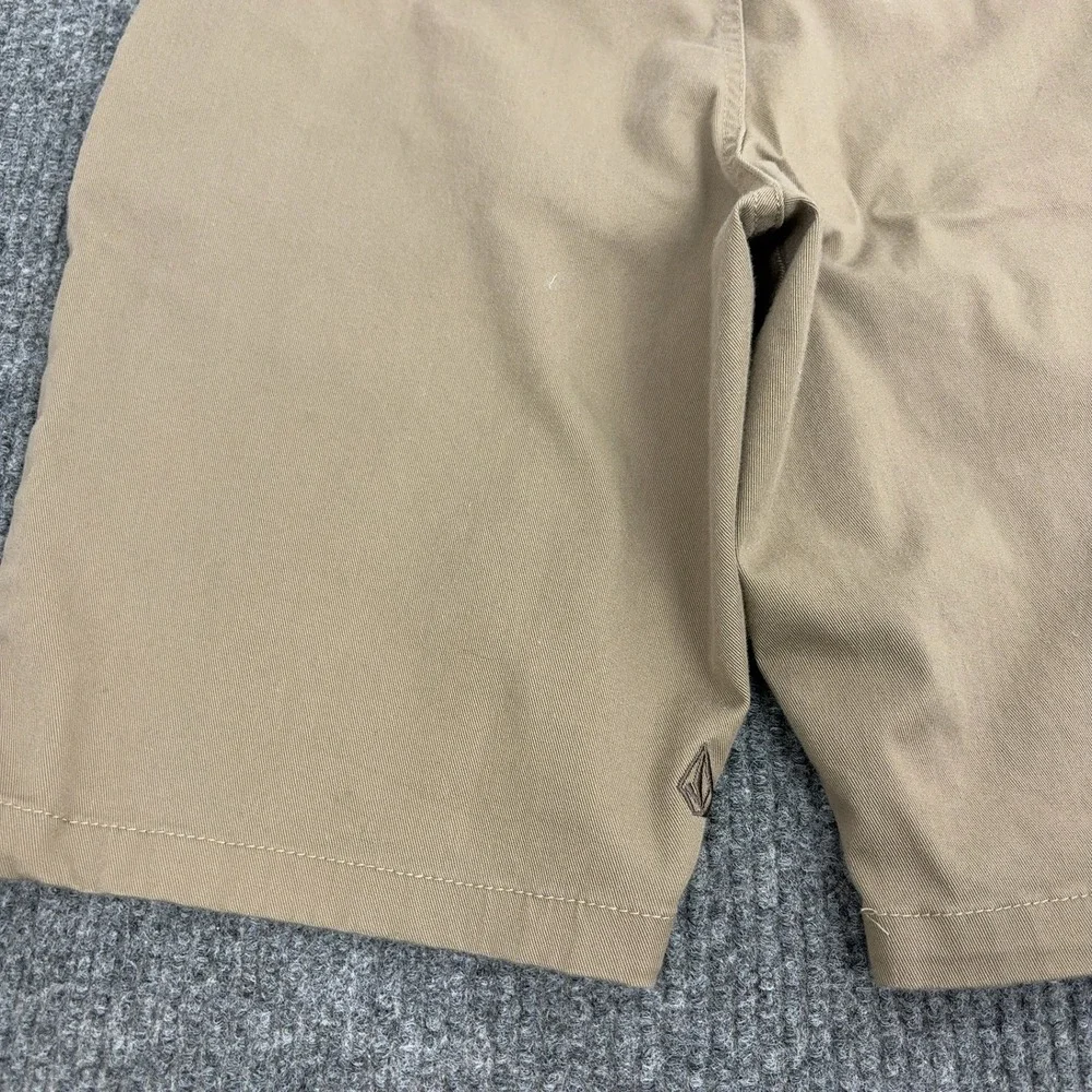 Volcom Shorts Mens 30 Tan Cotton Blend Chino Stretch Skateboarding‎ Casual Style